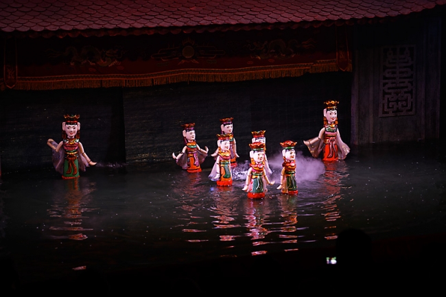 Hanoï-Thang Long water puppet show-041